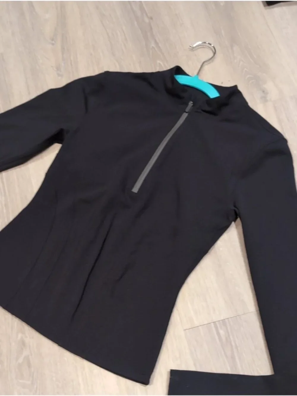 Lululemon Luxtreme Running Half-Zip In Black